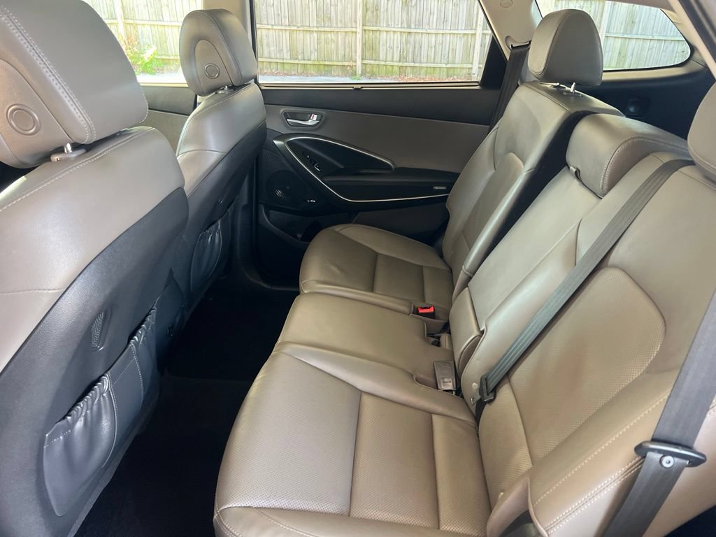 Used 2018 Hyundai Santa Fe AWD image 9