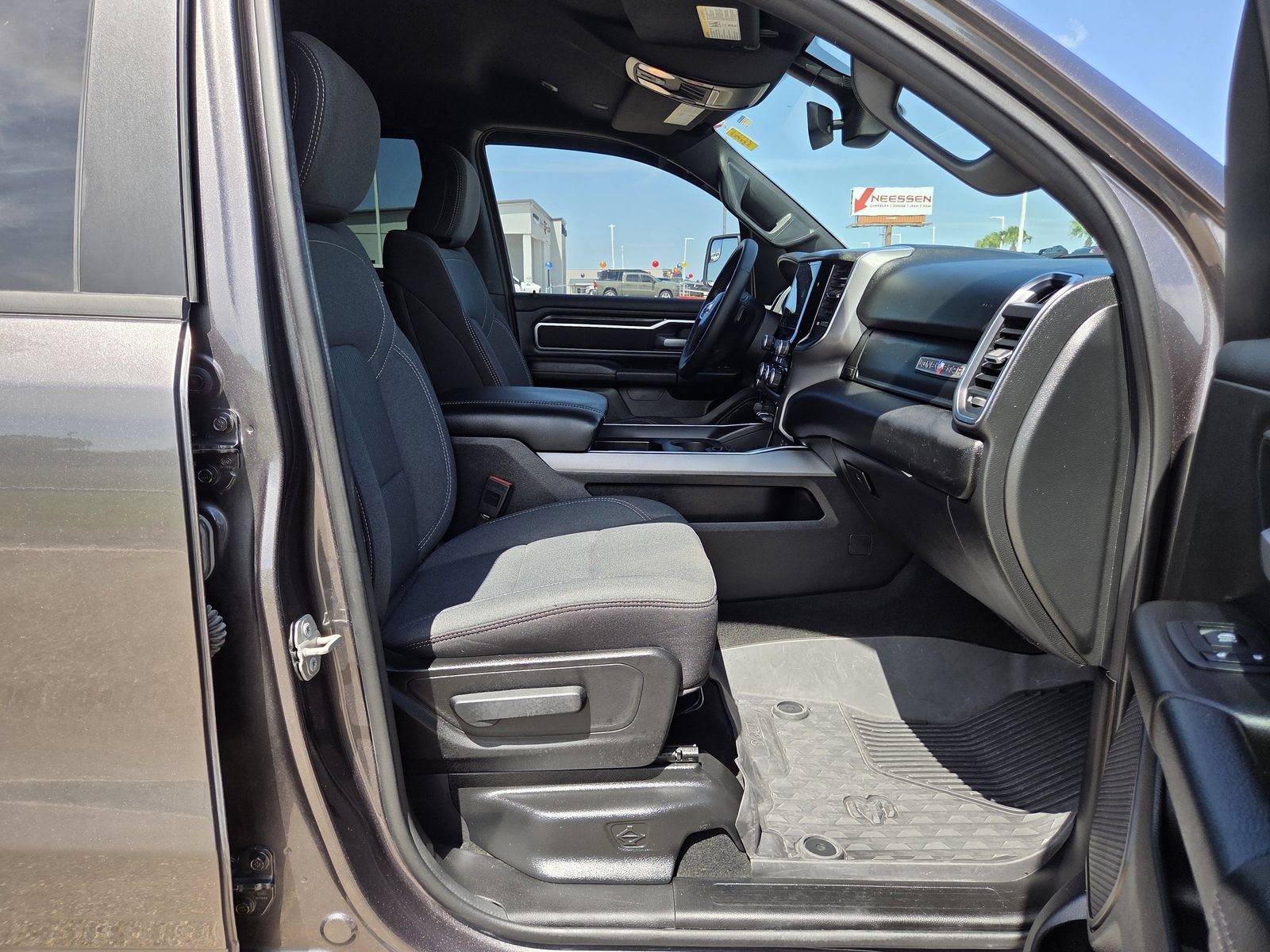 Used 2024 RAM 1500 Lone Star AWD/4WD image 23