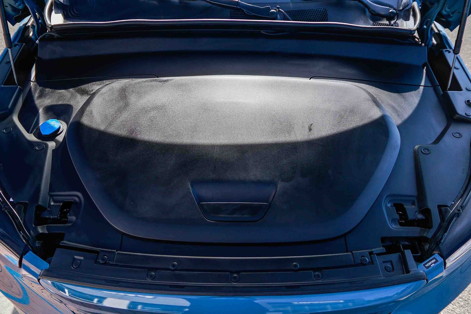 Used 2023 Volvo XC40 Recharge Ultimate w/ Protection Package Premier AWD/4WD image 32