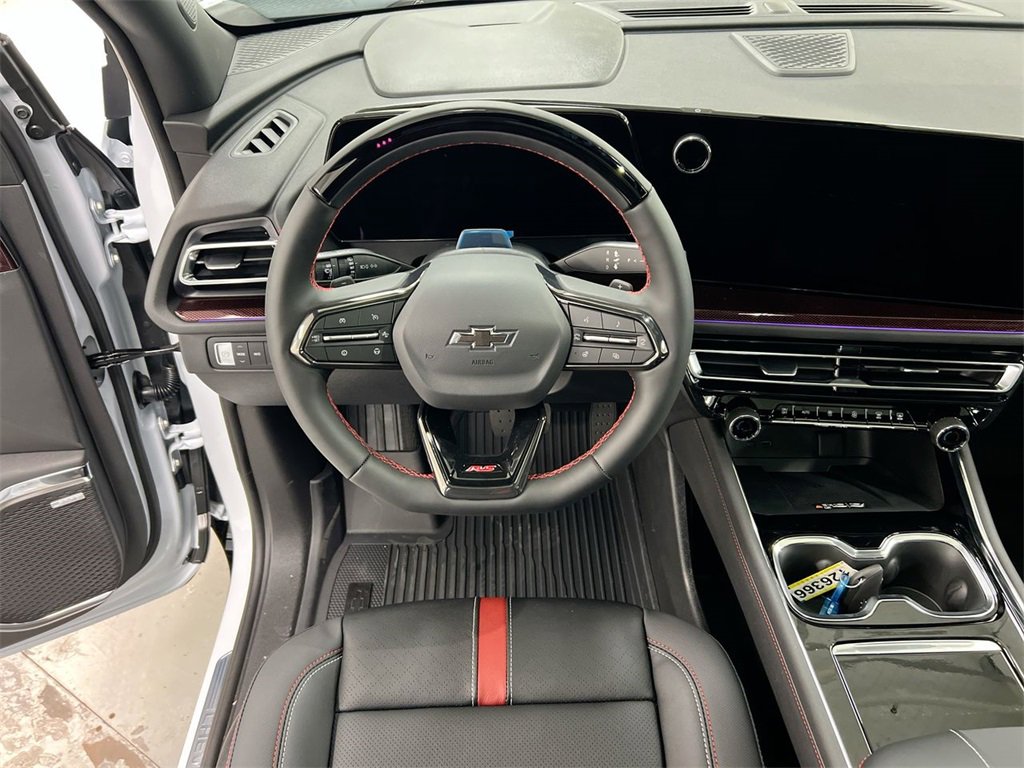 New 2026 Chevrolet Traverse RS w/ LPO, Floor Liner Package image 21