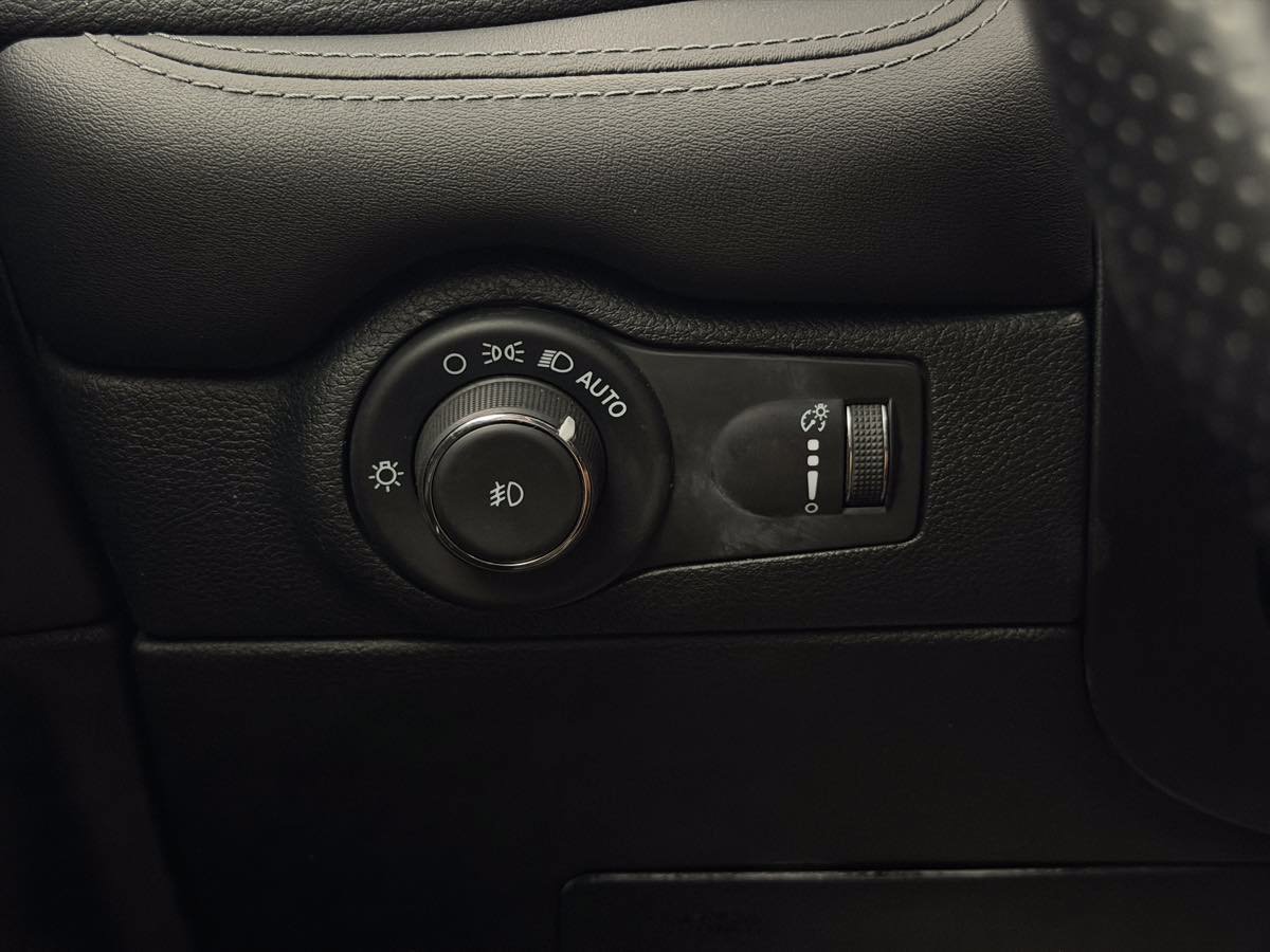 Used 2022 Dodge Durango Citadel AWD/4WD image 38