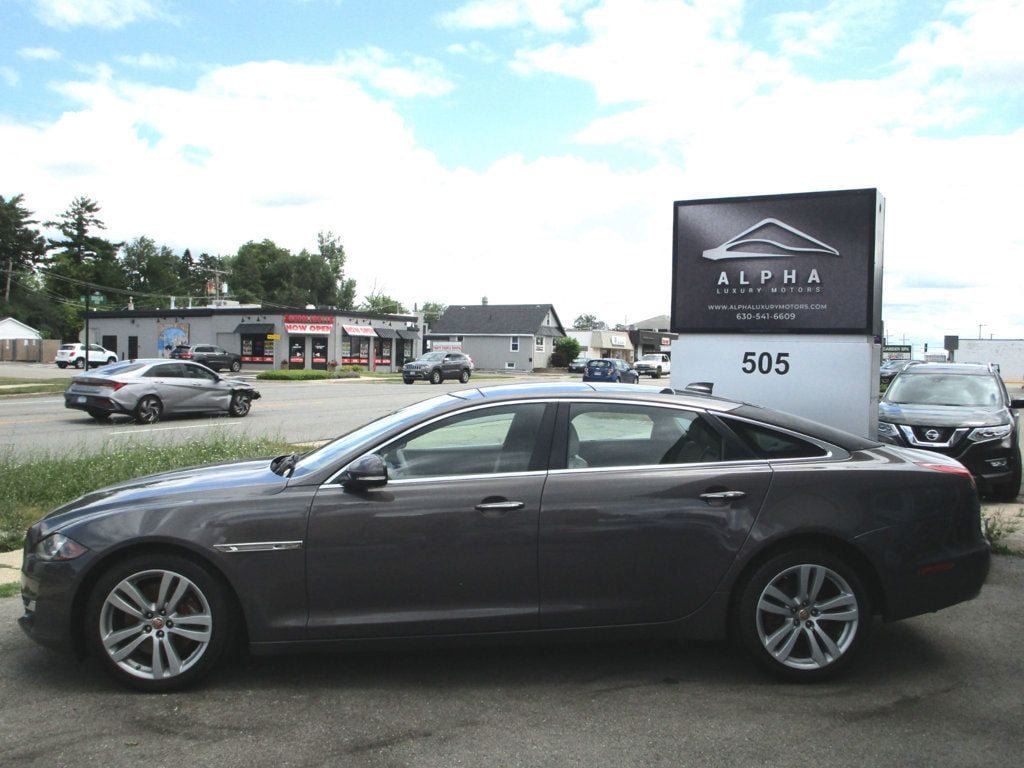Used 2016 Jaguar XJ L Portfolio AWD/4WD image 12