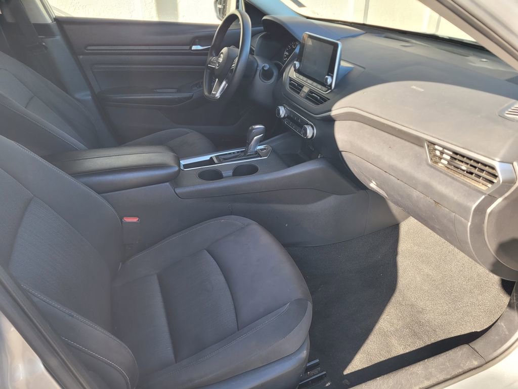Used 2020 Nissan Altima 2.5 S image 9