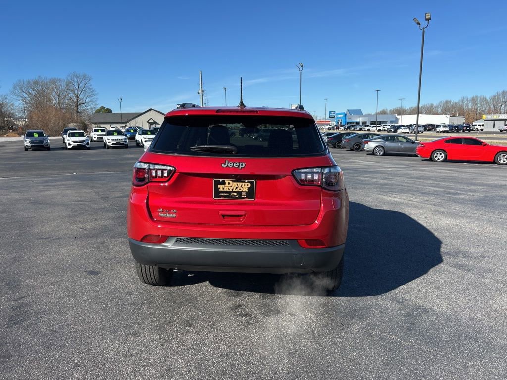 New 2026 Jeep Compass Latitude image 6