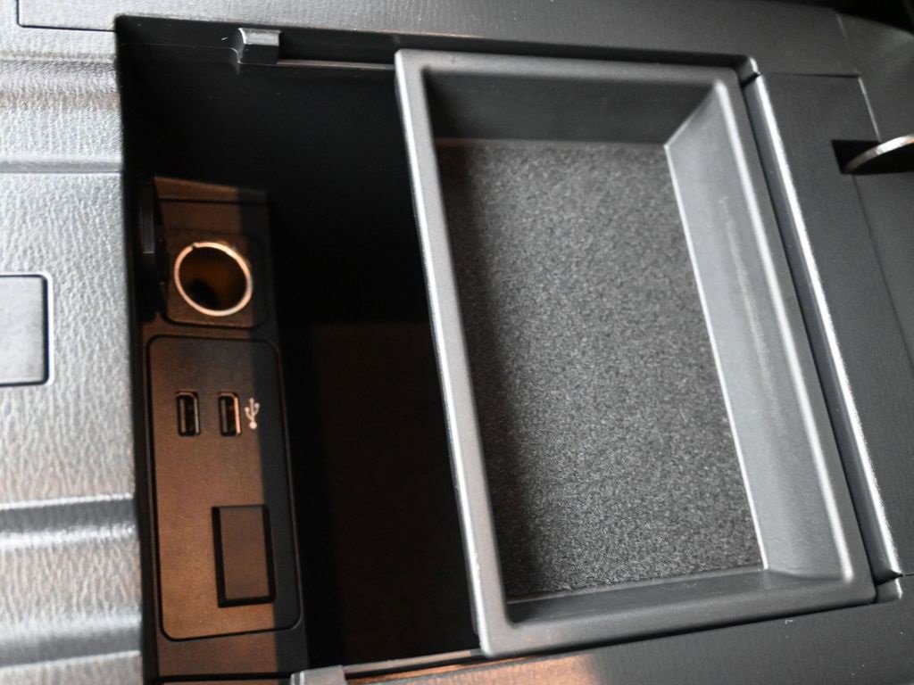 Used 2021 MAZDA CX-5 Touring image 23