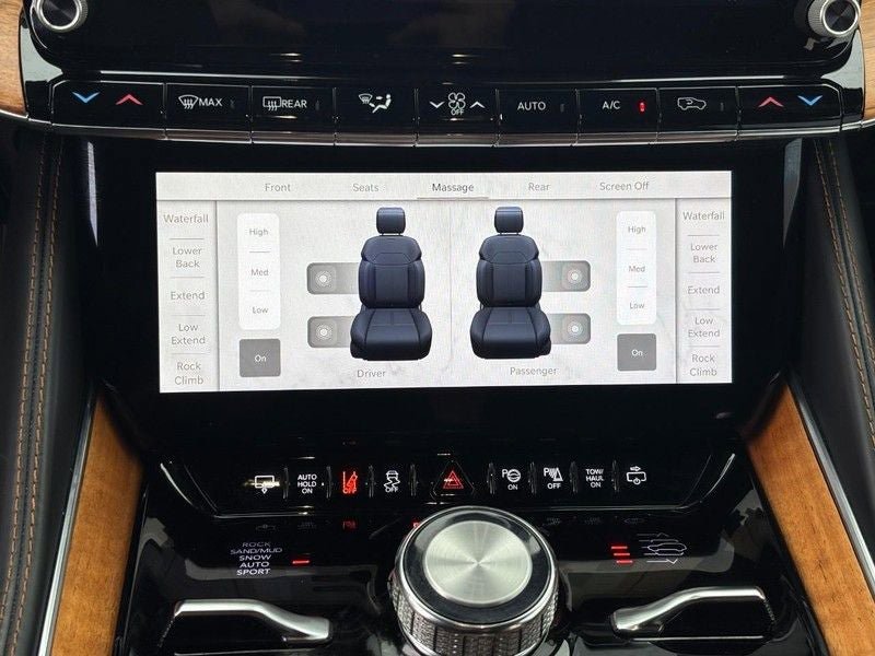 Used 2022 Jeep Grand Wagoneer Series III image 24