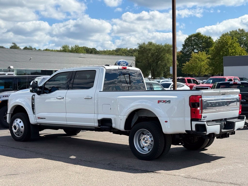 Used 2023 Ford F450 Platinum w/ FX4 Off-Road Package AWD/4WD image 46