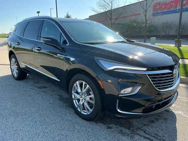 Used 2023 Buick Enclave Premium w/ Experience Buick Package AWD/4WD image 2