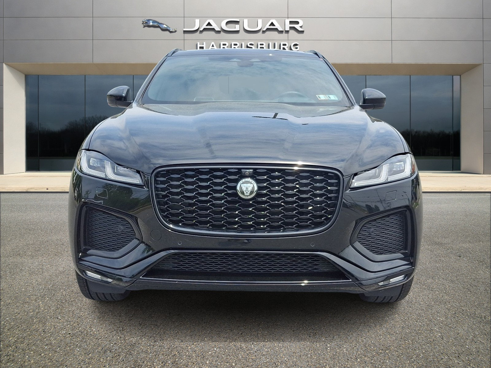 New 2026 Jaguar F-PACE R-Dynamic S AWD/4WD image 2
