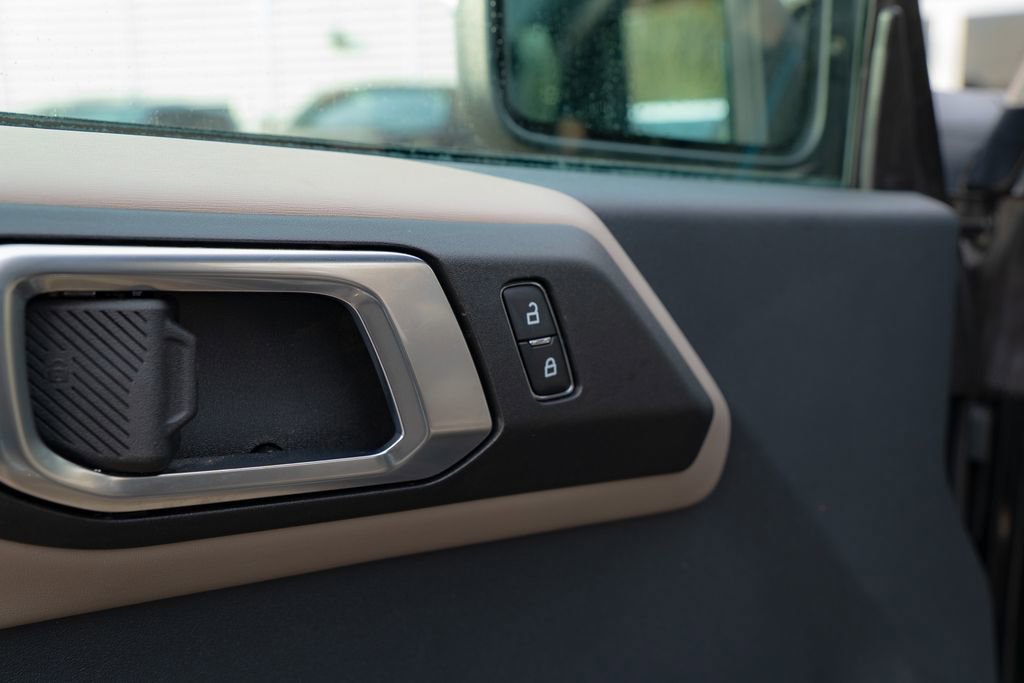 Used 2024 Ford Bronco Wildtrak image 19