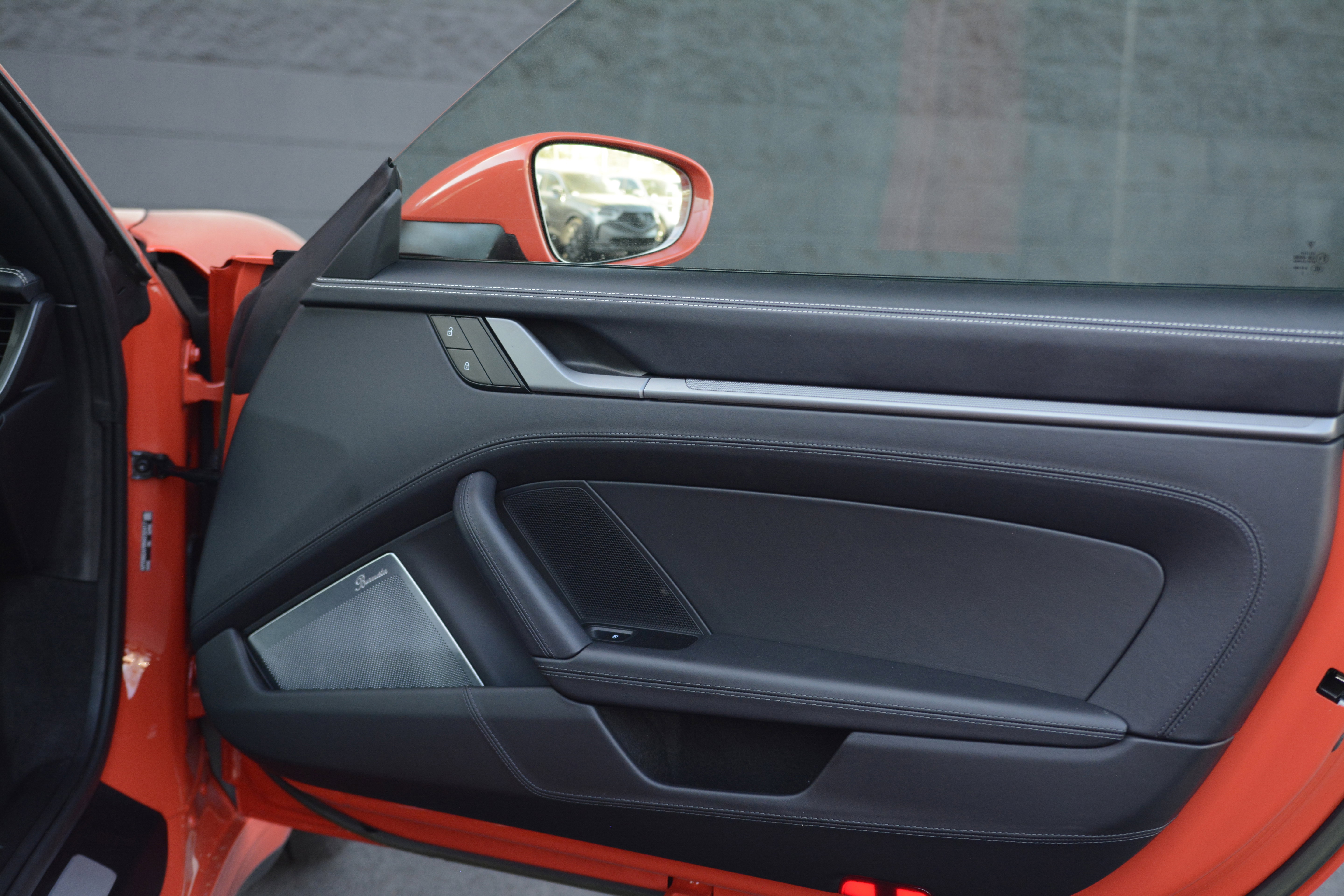 Certified 2022 Porsche 911 Targa 4S image 28