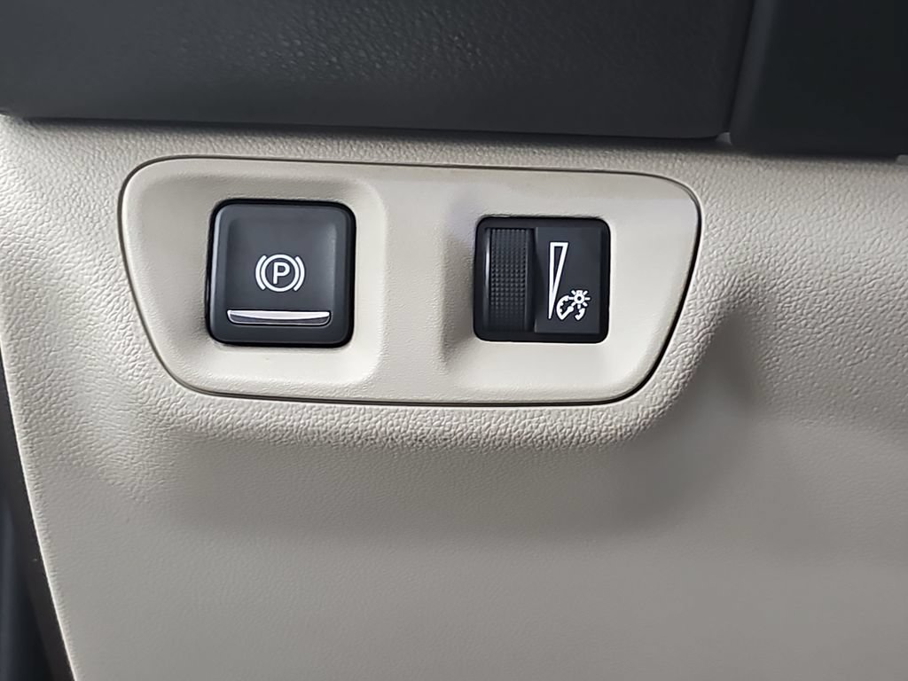 Used 2019 GMC Acadia Denali w/ Technology Package AWD/4WD image 28