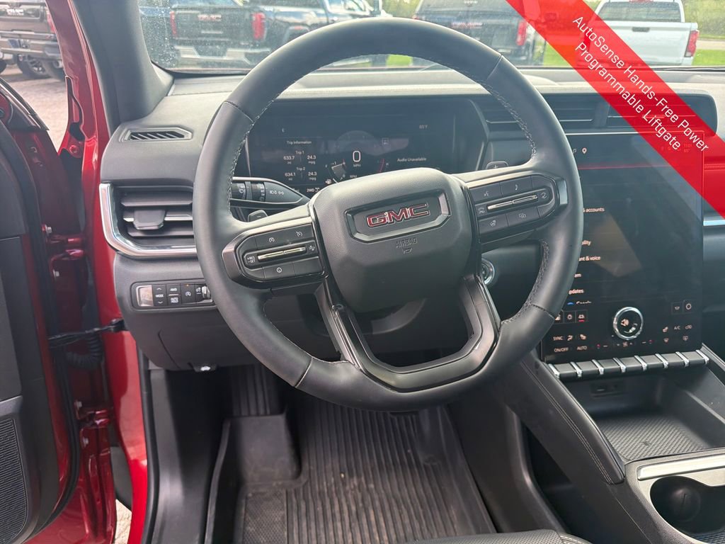 Used 2025 GMC Terrain Elevation w/ Elevation Premium Package AWD/4WD image 16