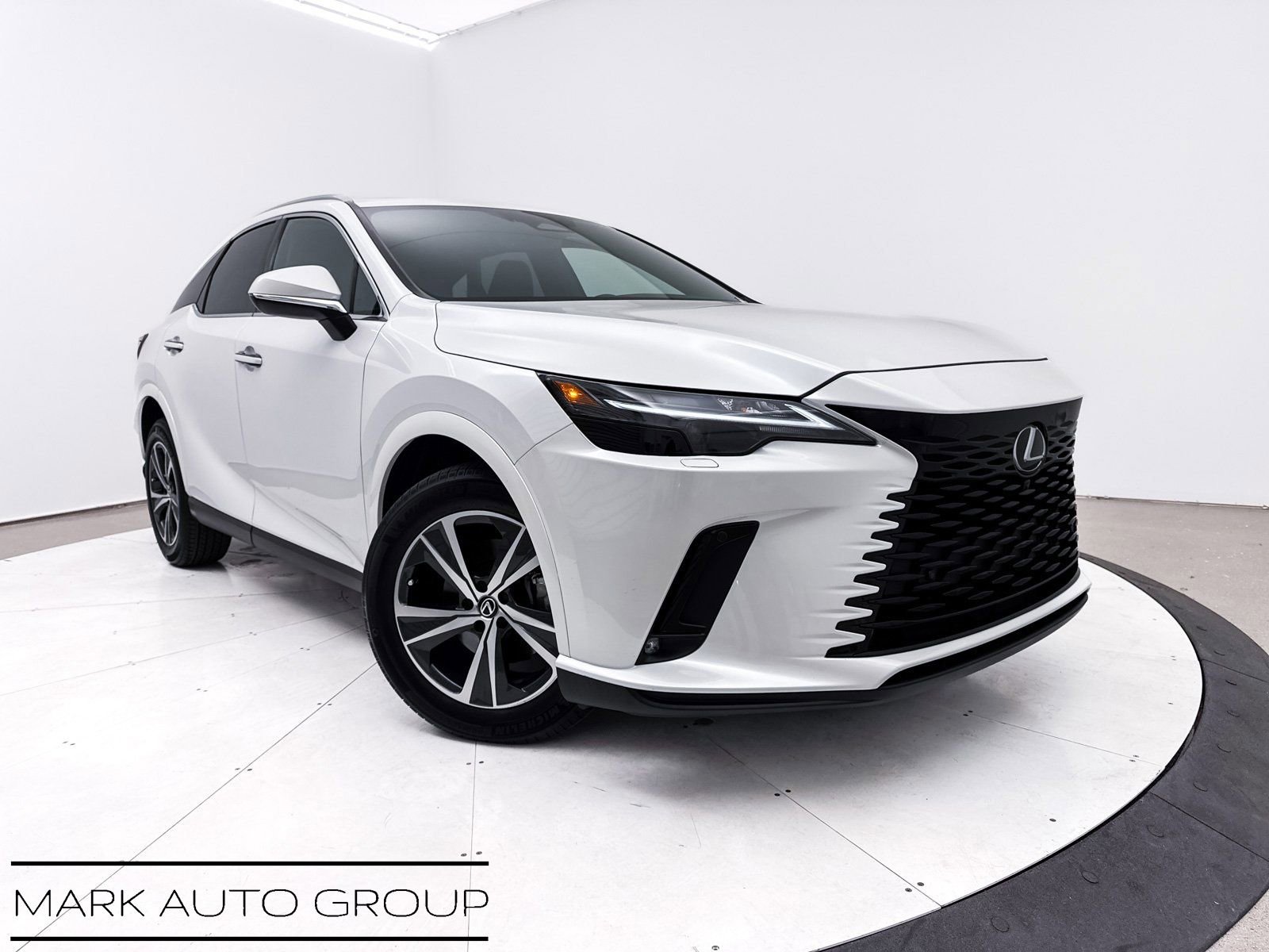 Used 2024 Lexus RX 350 FWD w/ Technology Package