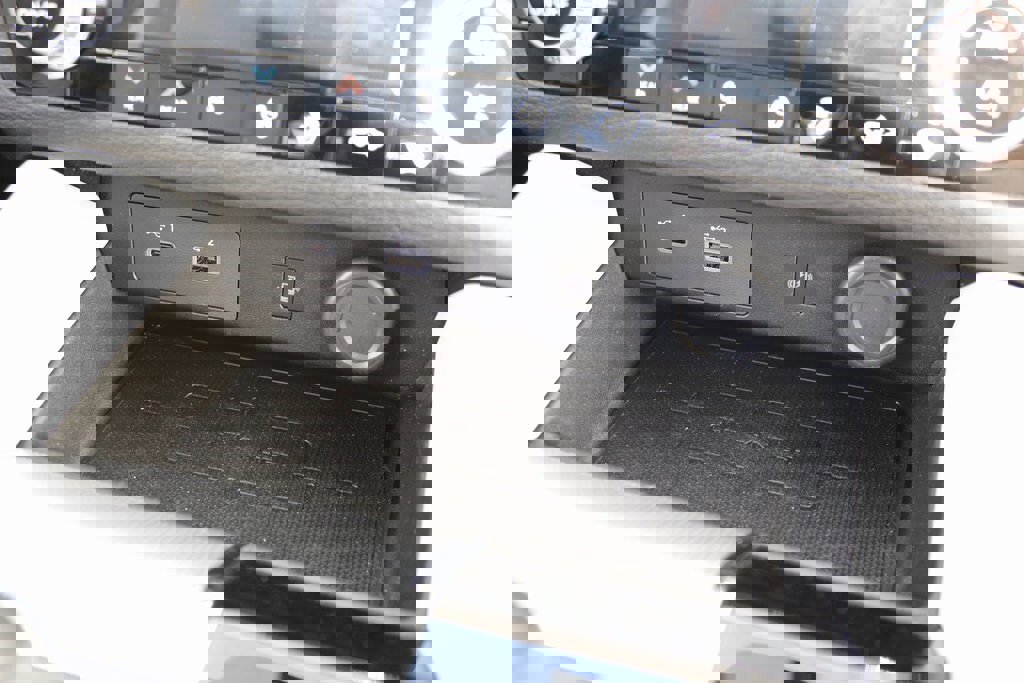 Used 2023 Mitsubishi Outlander SEL image 20