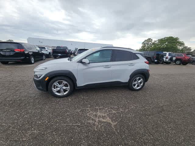 Used 2022 Hyundai Kona SEL w/ Convenience Package AWD/4WD image 19