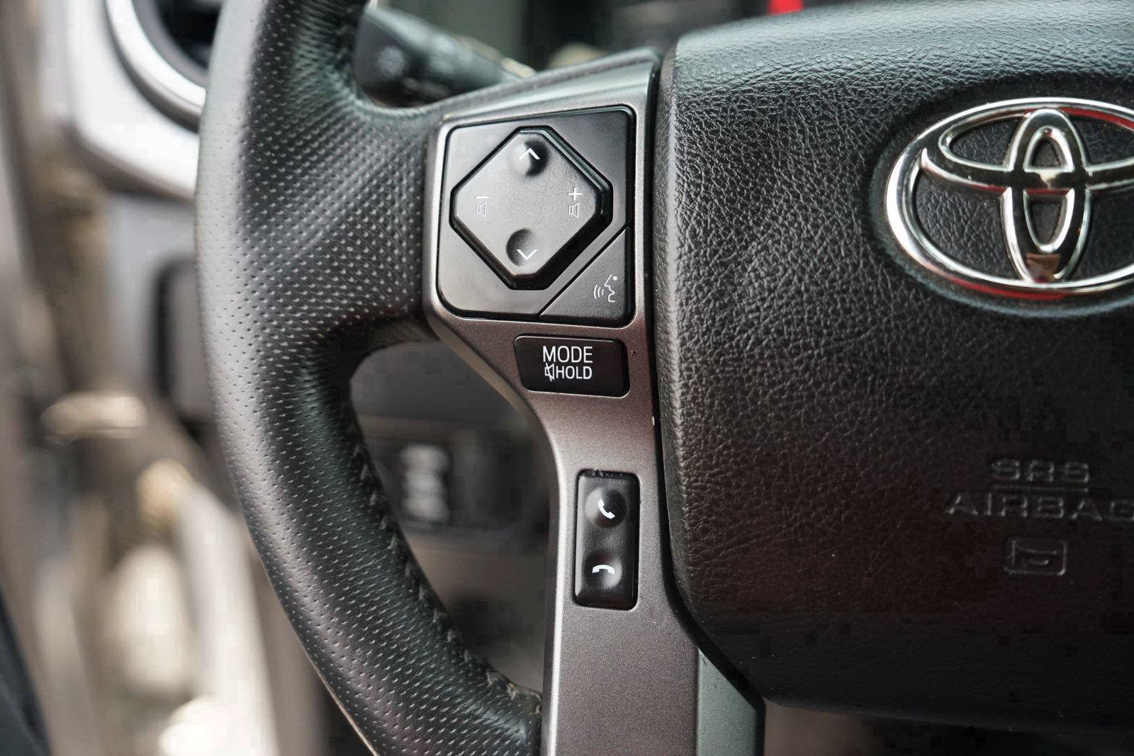 Used 2023 Toyota Tacoma TRD Sport AWD/4WD image 22