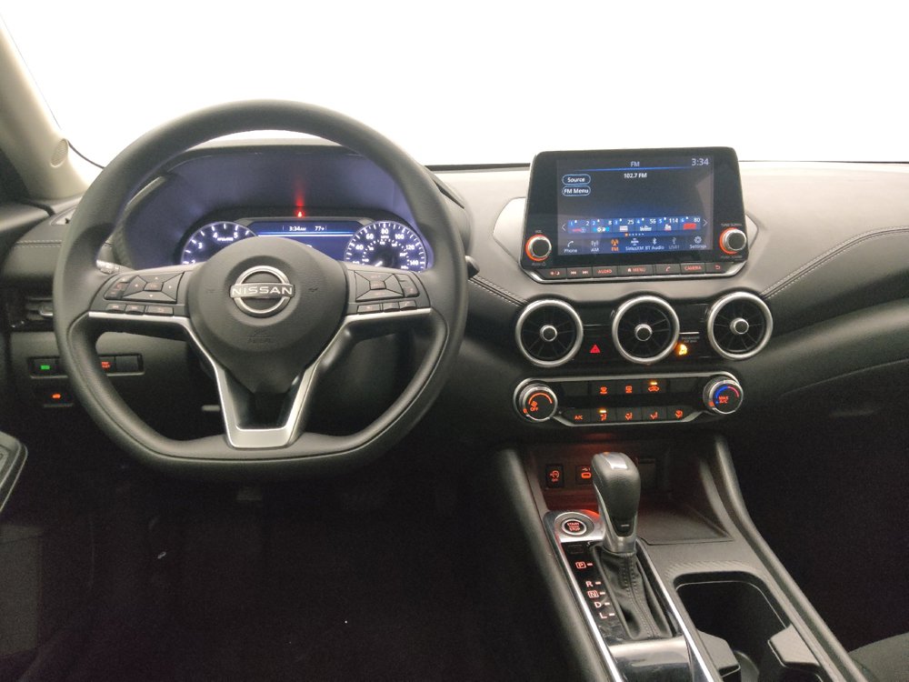 Used 2025 Nissan Sentra SV FWD image 22