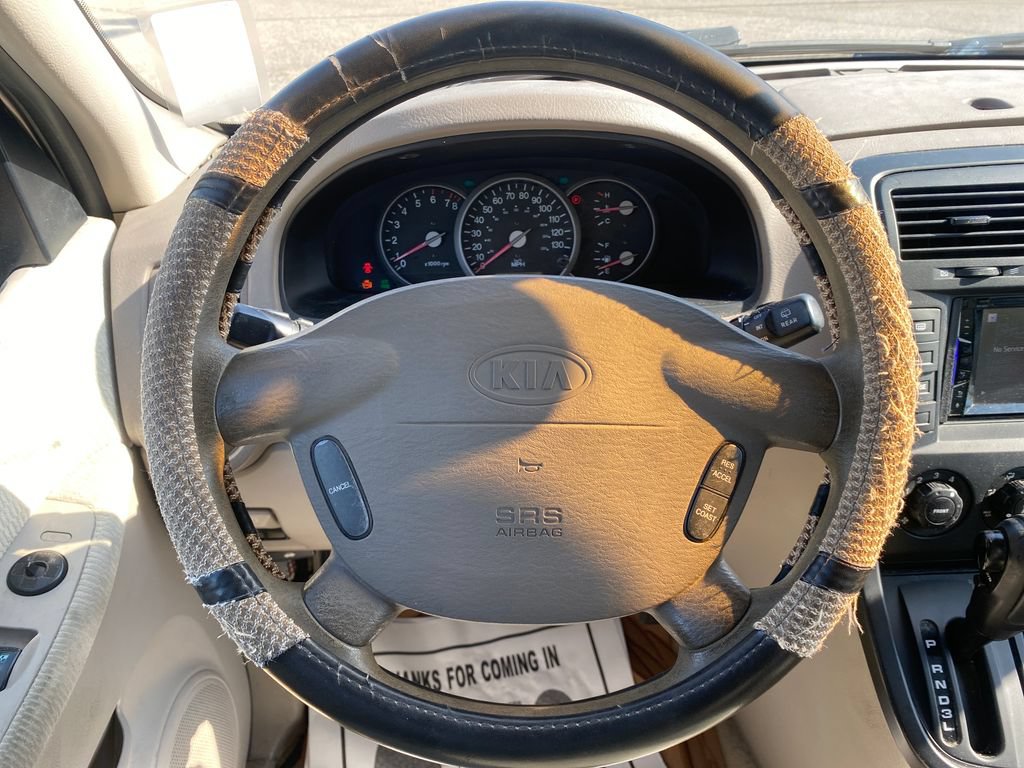 Used 2005 Kia Sedona FWD image 15