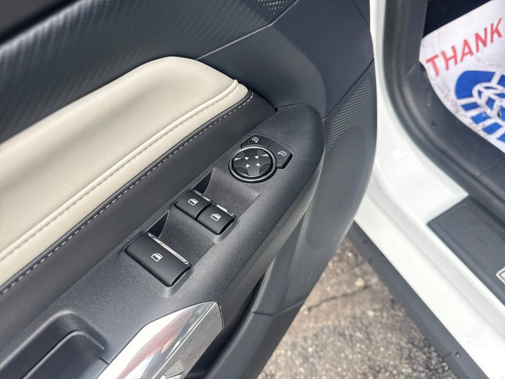 Used 2025 Ford Mustang Premium image 23