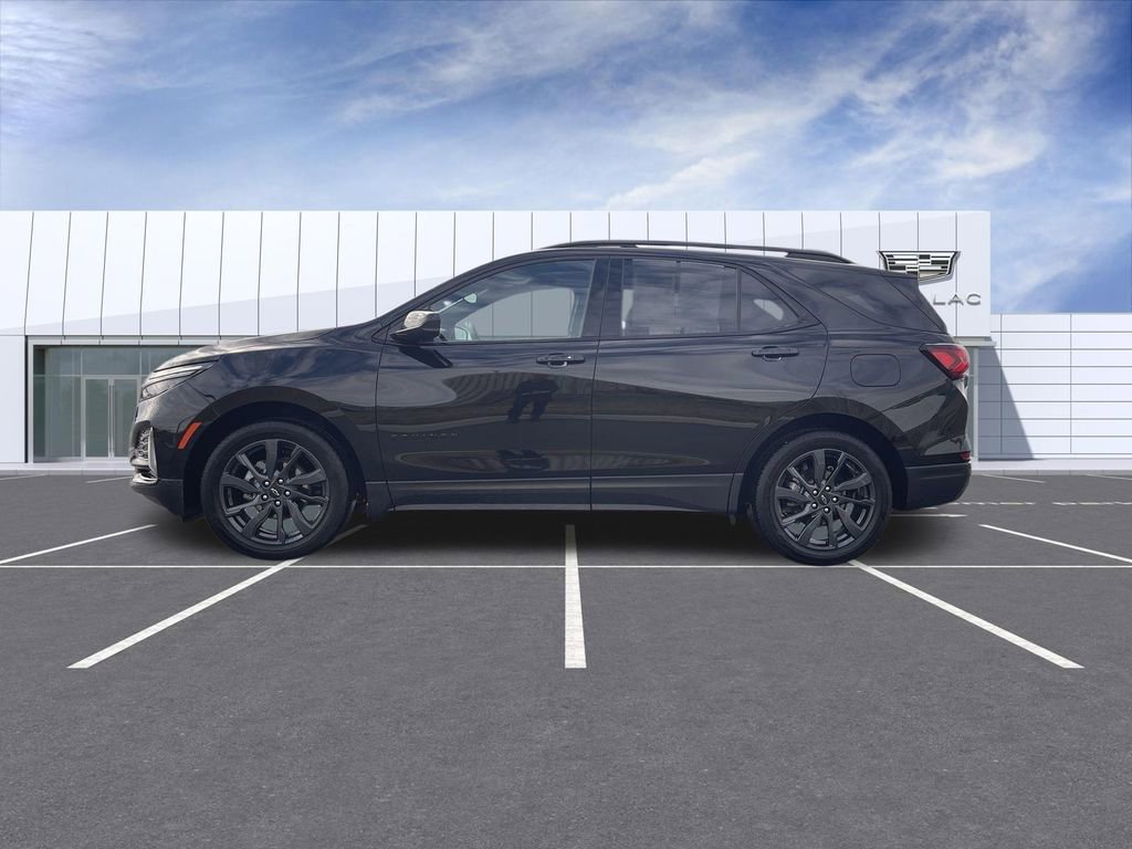 Used 2023 Chevrolet Equinox RS w/ LPO, Cargo Package image 5