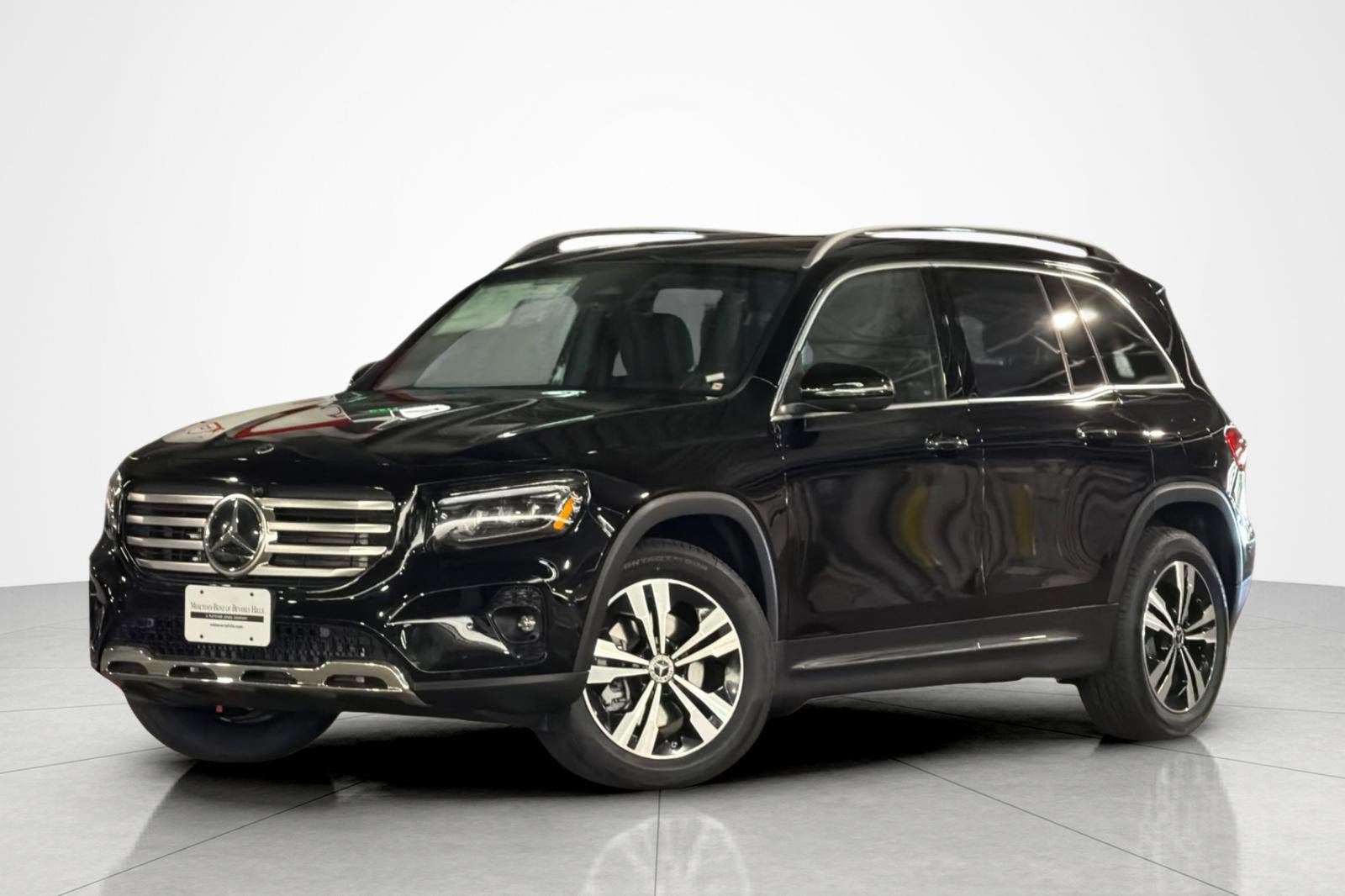 New 2026 Mercedes-Benz GLB 250 image 1