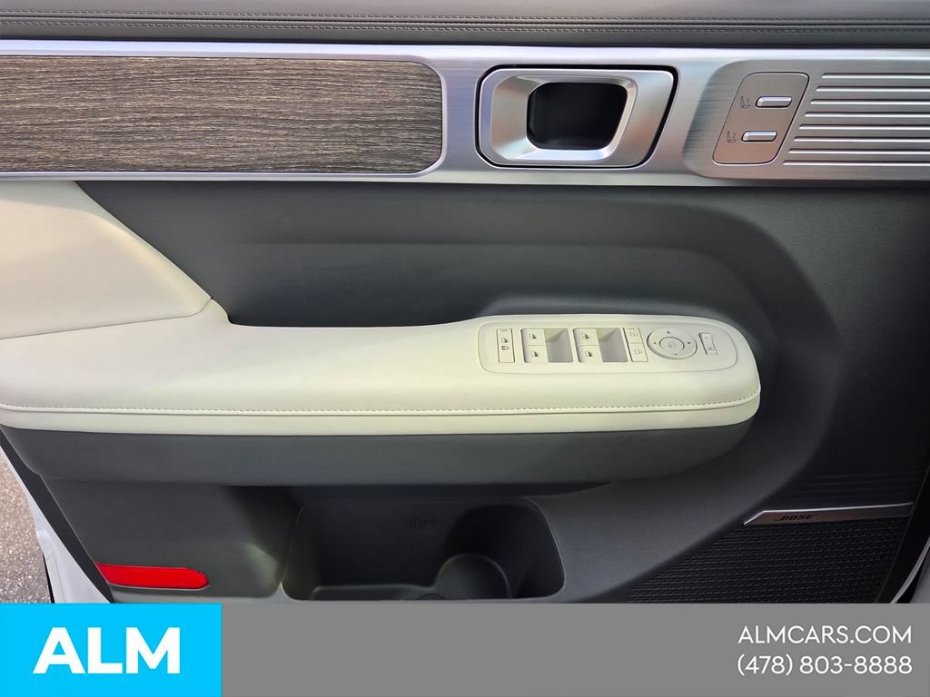 Used 2026 Hyundai Santa Fe Calligraphy FWD image 29