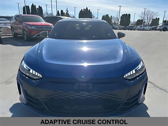 Used 2022 Audi e-tron GT Prestige image 8