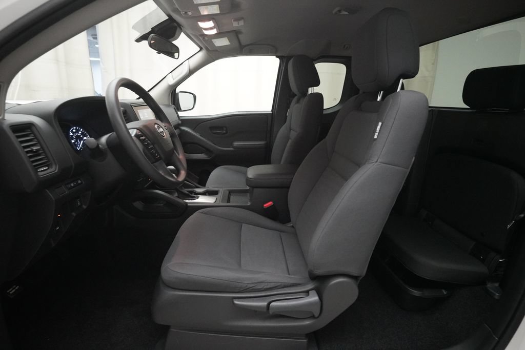 Used 2024 Nissan Frontier S w/ Technology Package AWD/4WD image 7