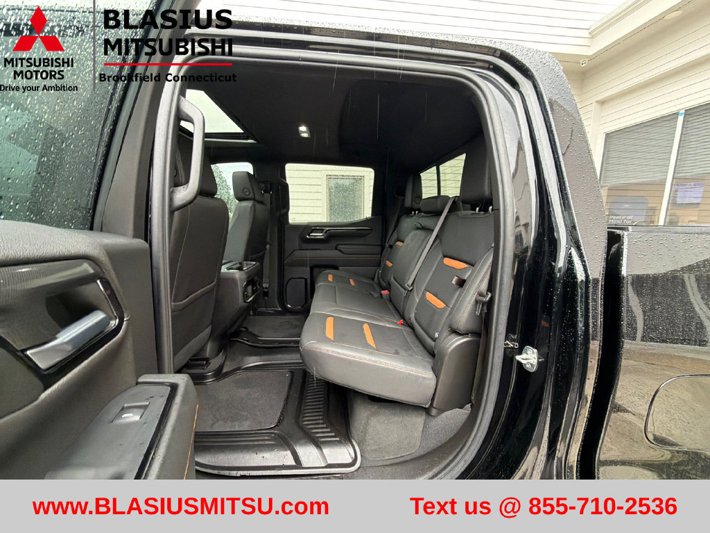 Used 2023 GMC Sierra 1500 AT4 w/ AT4 Premium Package AWD/4WD image 38
