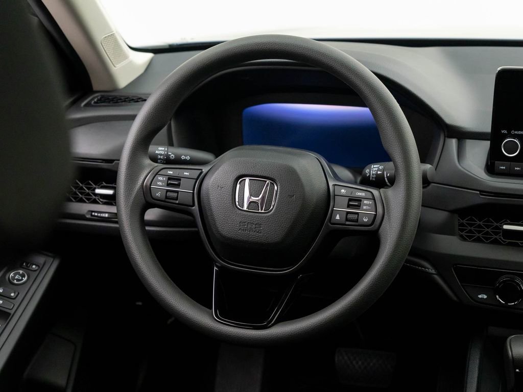 Certified 2025 Honda Accord SE image 9