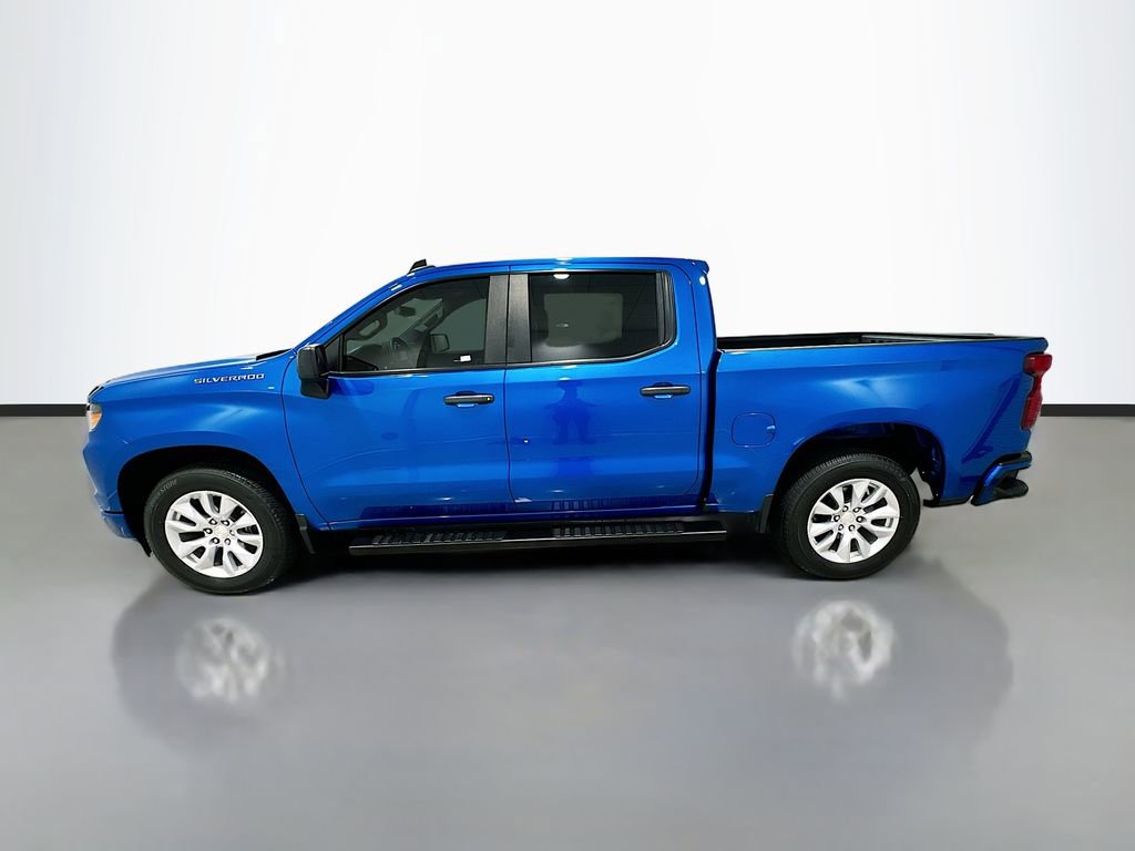 Used 2023 Chevrolet Silverado 1500 Custom RWD image 4