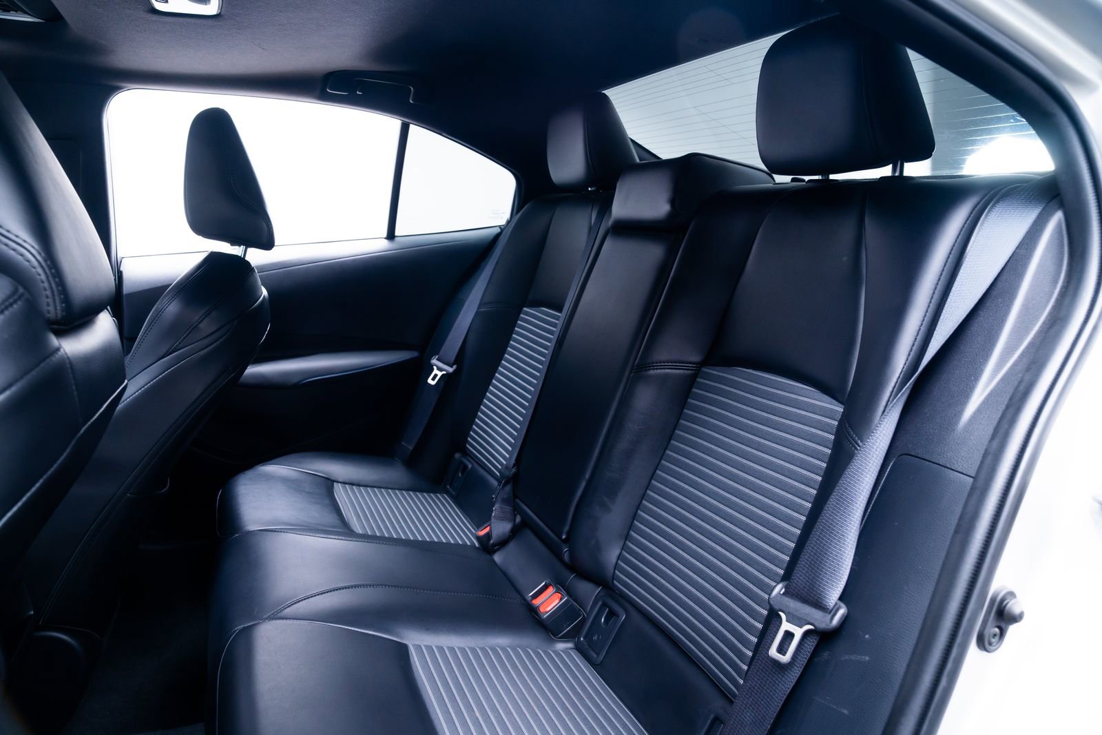Used 2022 Toyota Corolla XSE w/ Carpet Mat Package (TMS) FWD image 20