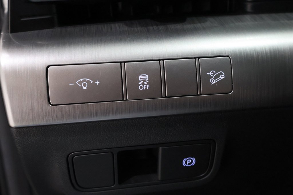Used 2024 Hyundai Kona SEL w/ Convenience Package FWD image 18