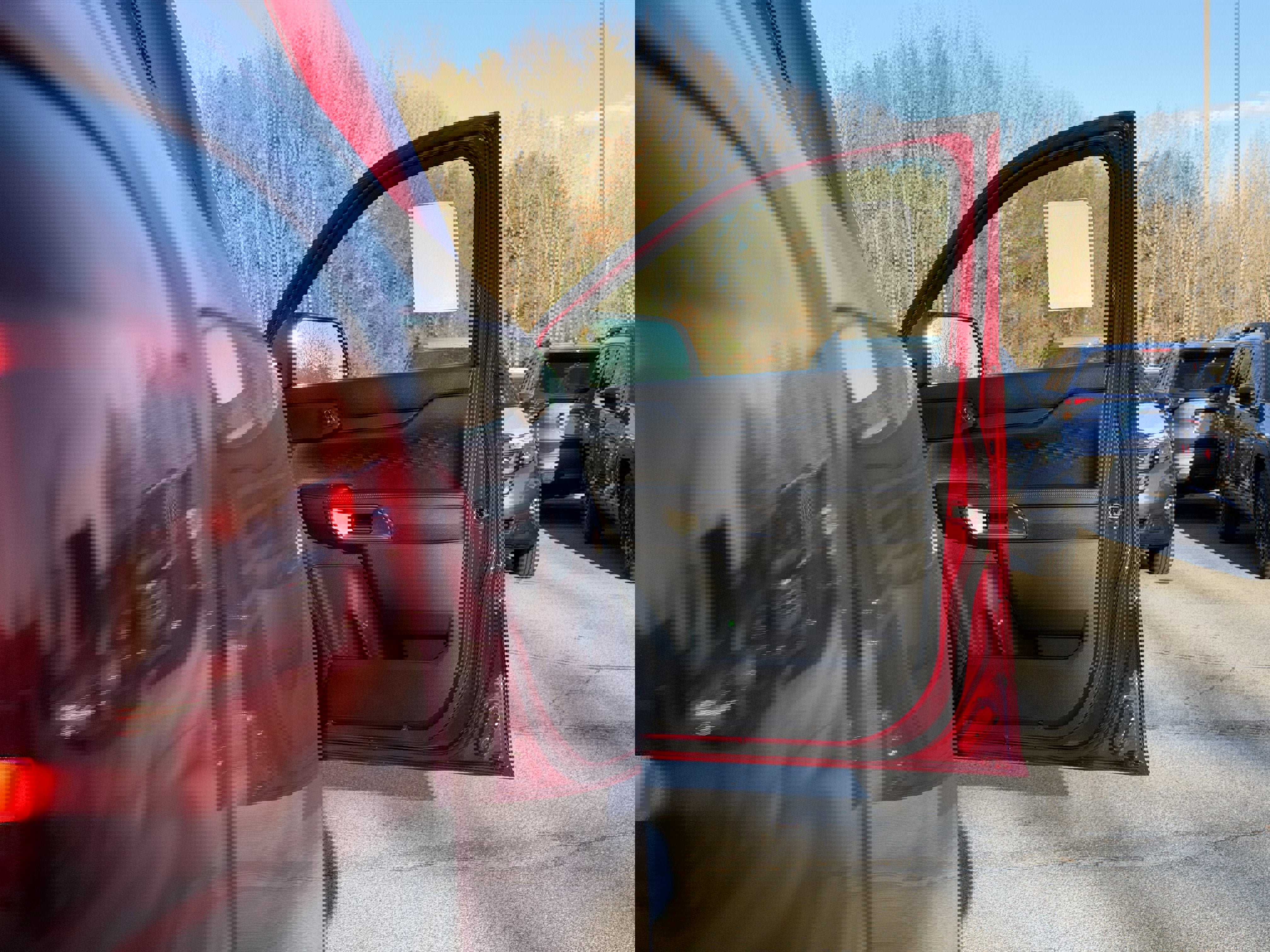 New 2025 Ford Ranger XLT w/ Equipment Group 301A High image 32