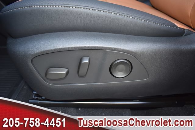 New 2027 Chevrolet Traverse Z71 w/ Enhanced Driving Package AWD/4WD image 18