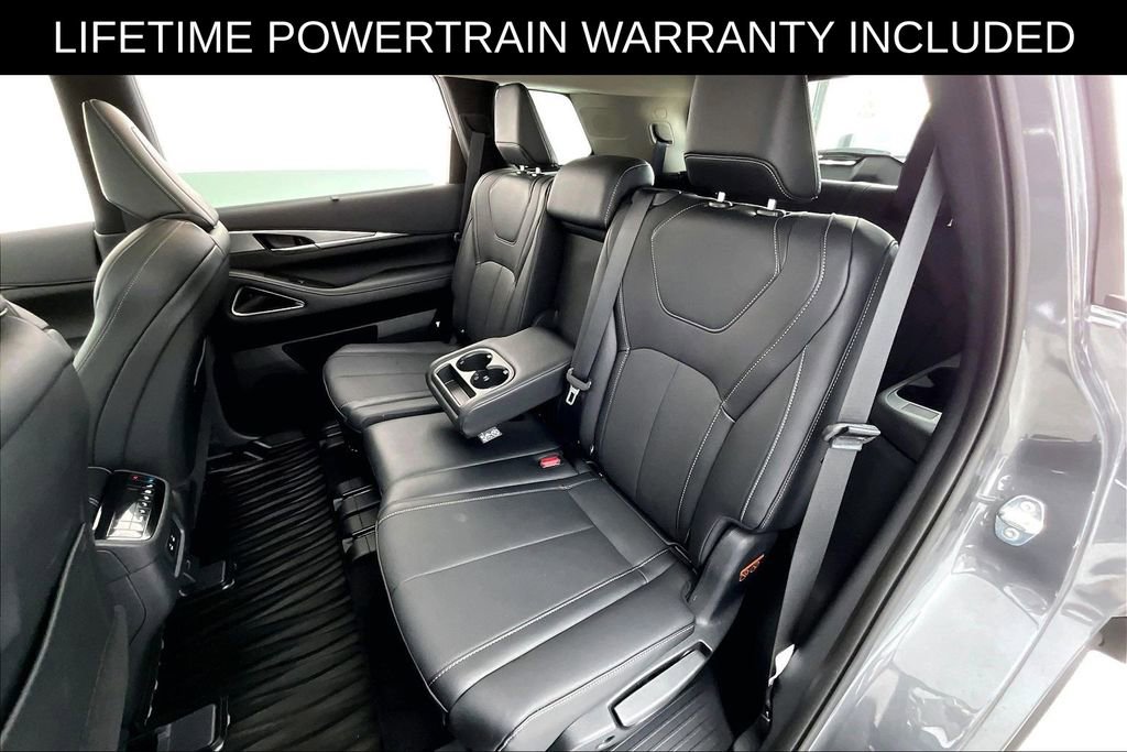 Certified 2026 INFINITI QX60 Luxe w/ Family Package image 35
