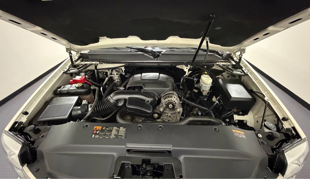 Used 2013 Cadillac Escalade EXT Luxury image 17