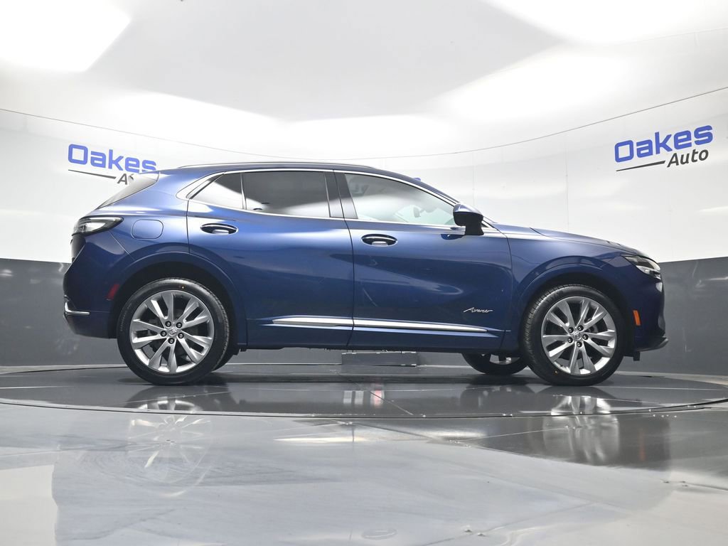 Used 2023 Buick Envision Avenir image 46