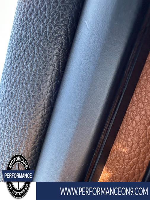 Used 2010 BMW 328i Convertible image 21