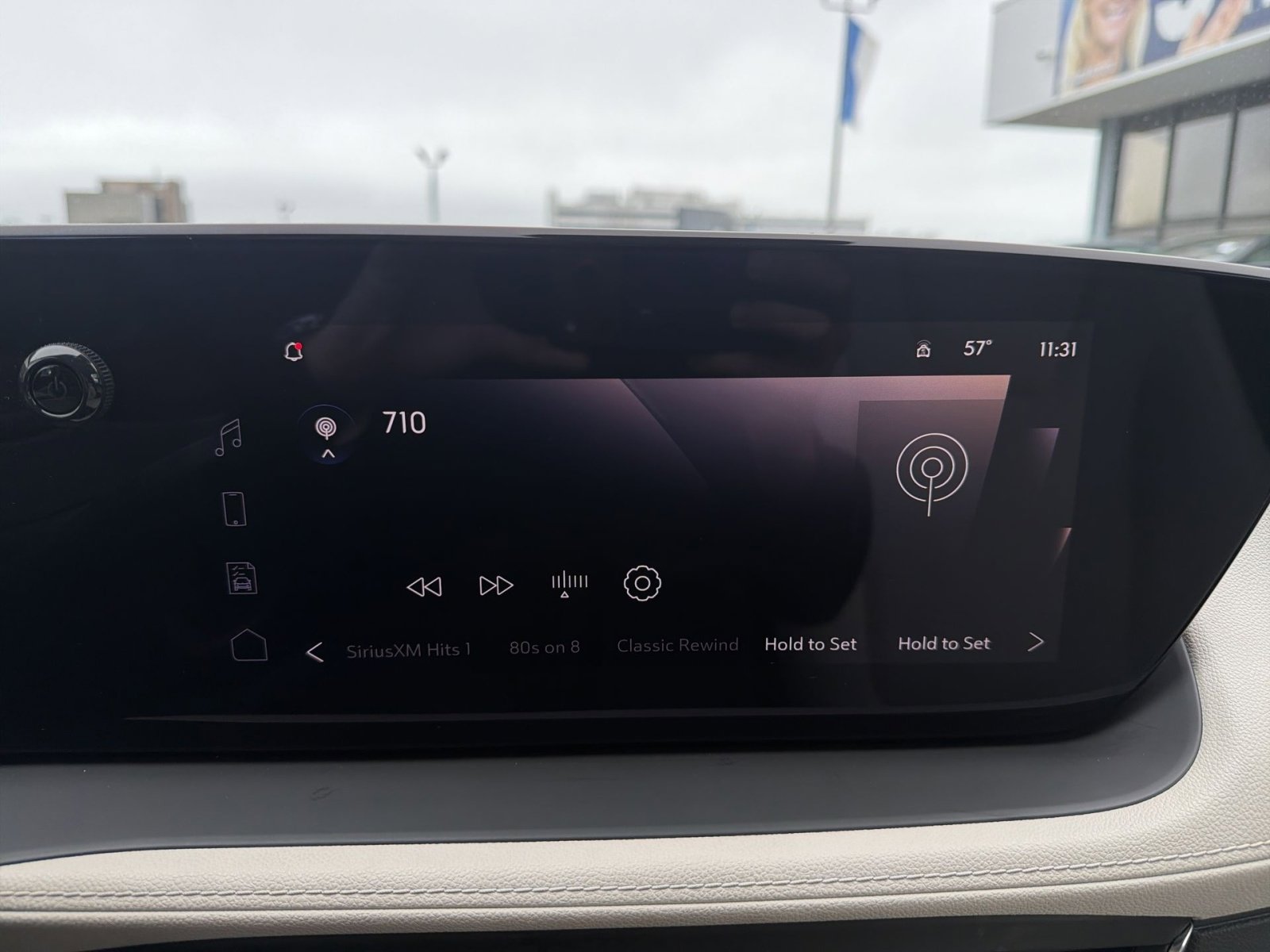 Used 2024 Buick Encore GX Preferred image 18