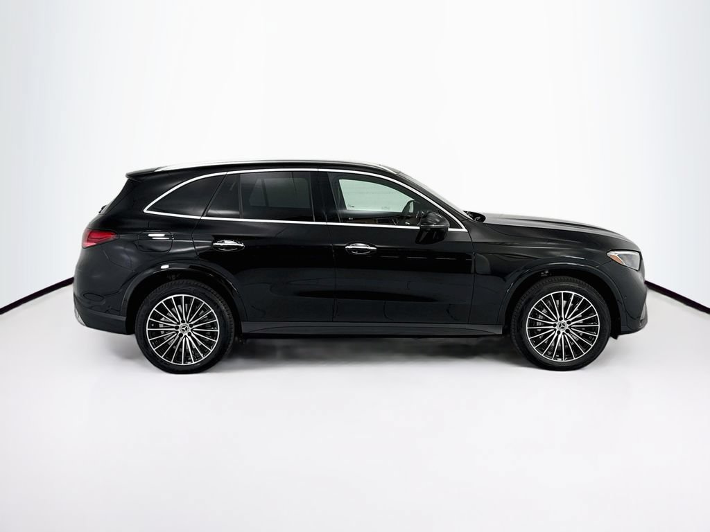 New 2027 Mercedes-Benz GLC 350e 4MATIC image 4