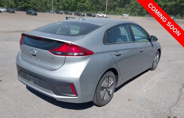 Used 2020 Hyundai Ioniq Blue FWD image 4