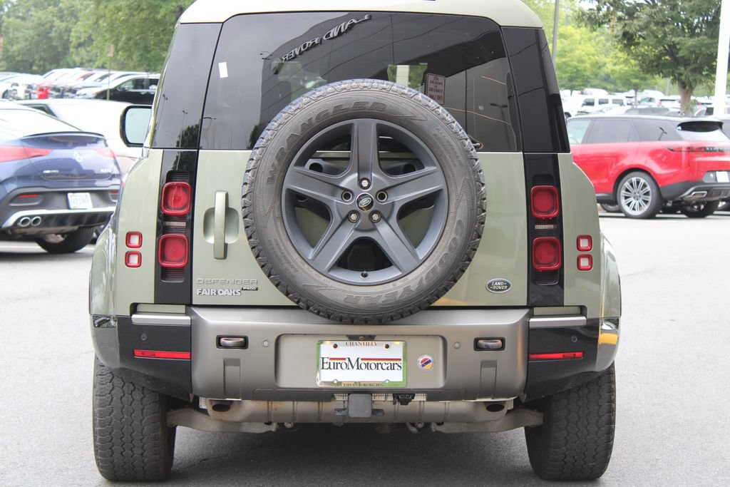Used 2022 Land Rover Defender 90 X-Dynamic SE AWD/4WD image 4