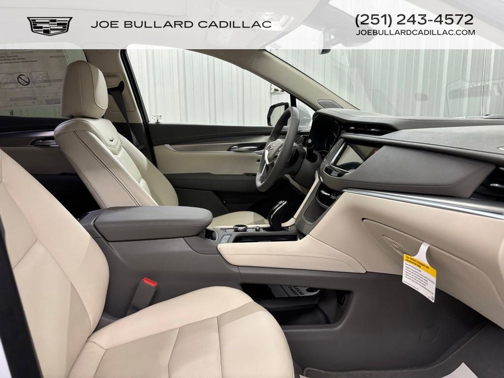New 2025 Cadillac XT5 Premium Luxury image 10