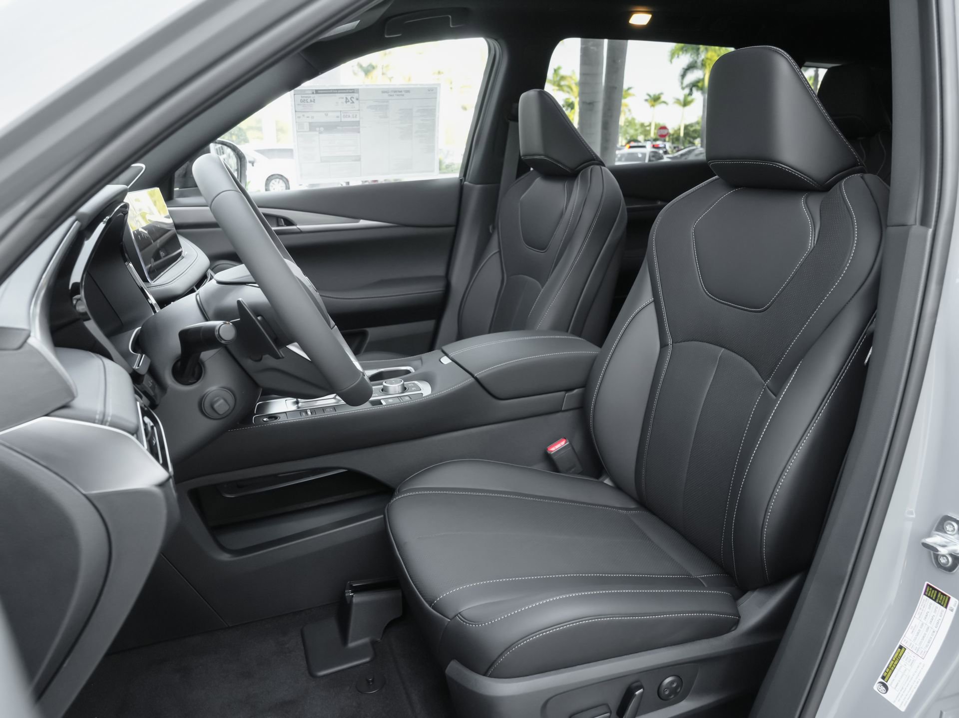 New 2027 INFINITI QX60 Sport w/ Dark Cargo Package AWD/4WD image 8