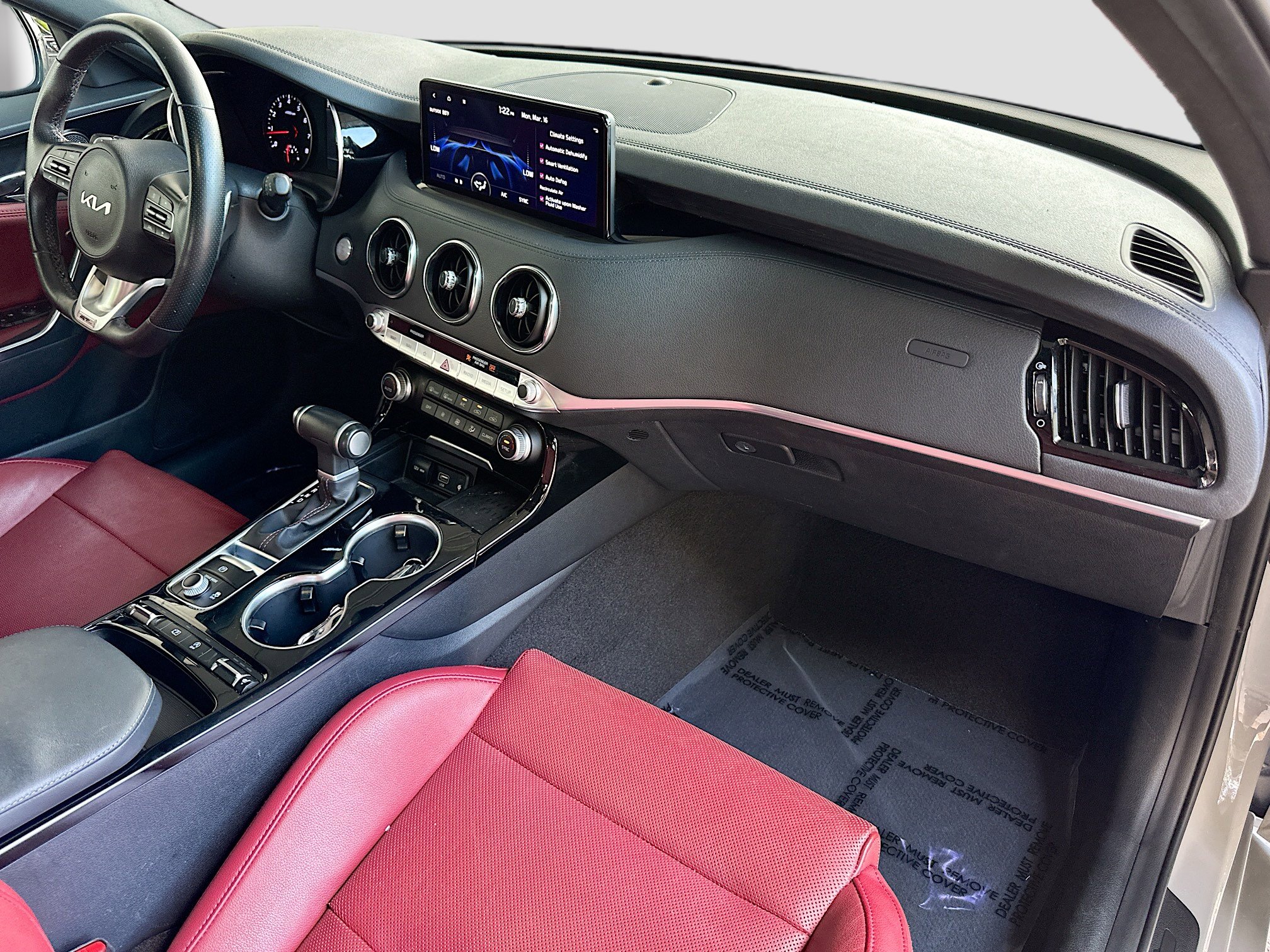 Used 2023 Kia Stinger GT-Line w/ Sun & Sound Package image 29