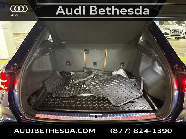 Used 2025 Audi Q3 2.0T Premium Plus w/ Premium Plus Package AWD/4WD image 10