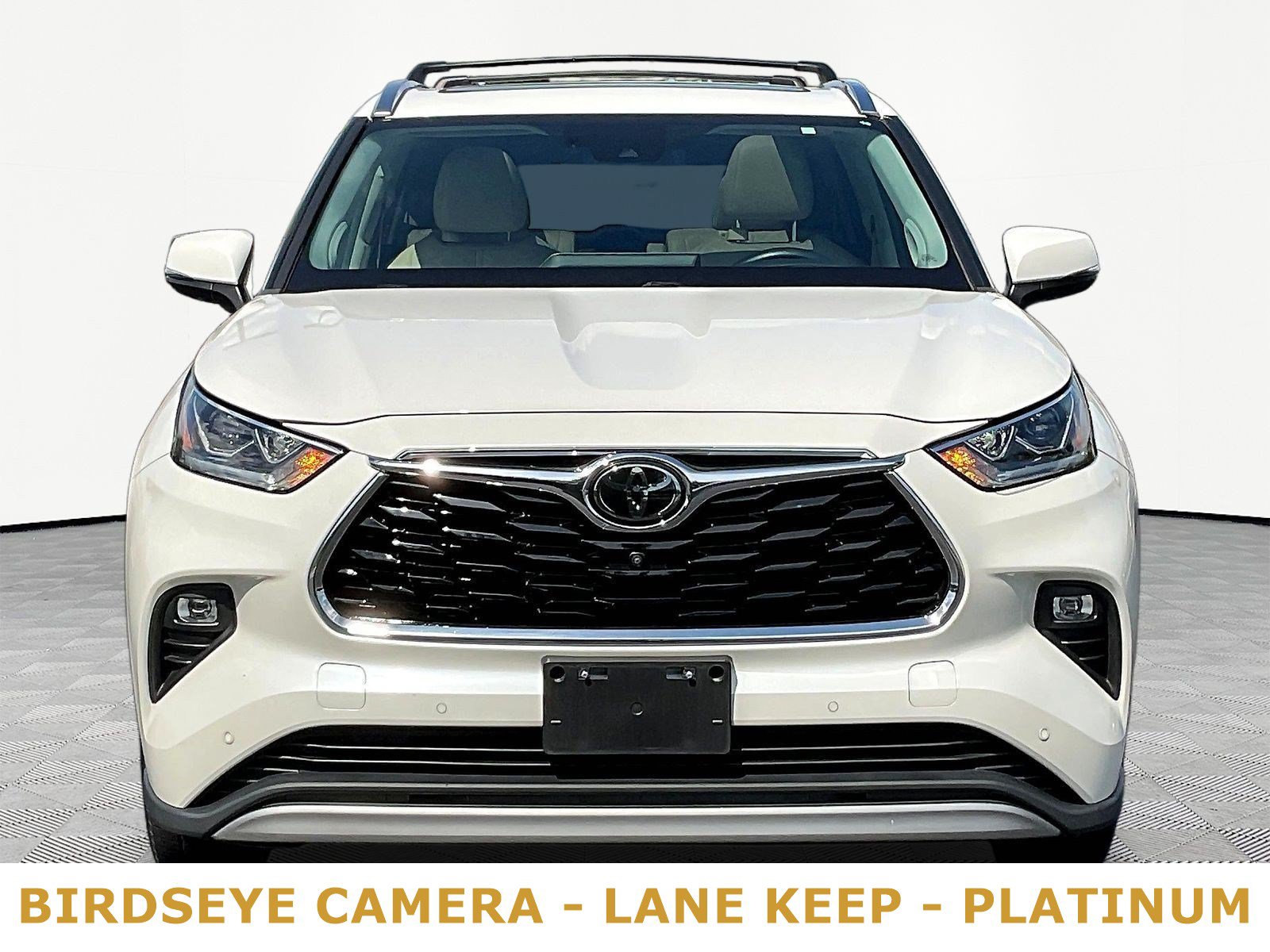 Used 2020 Toyota Highlander Platinum AWD/4WD image 2