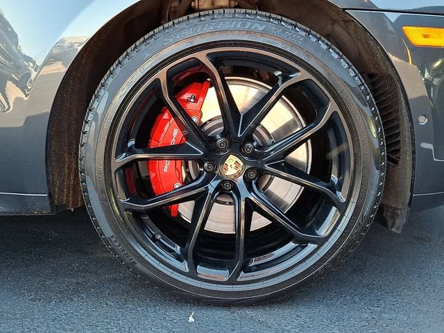 Certified 2024 Porsche Macan GTS AWD/4WD image 12